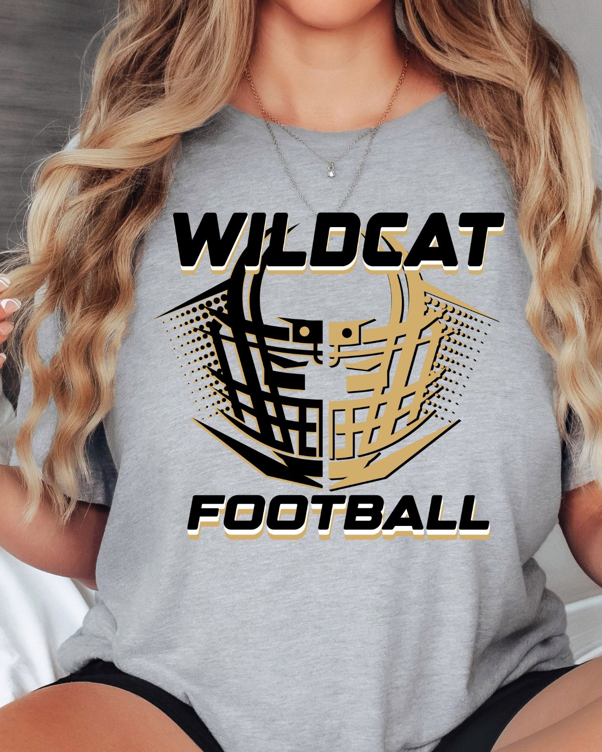 Wildcat Football Helmet Halftone DTF Transfer