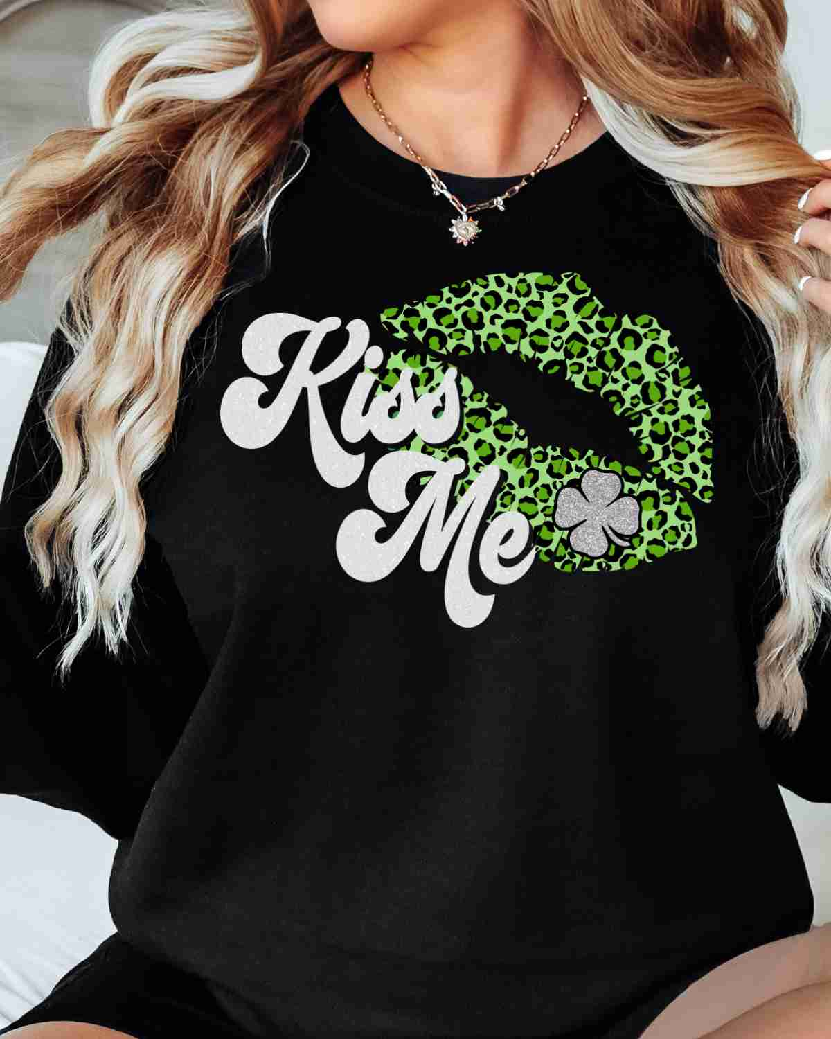 Kiss Me Green Leopard Lips Transfer