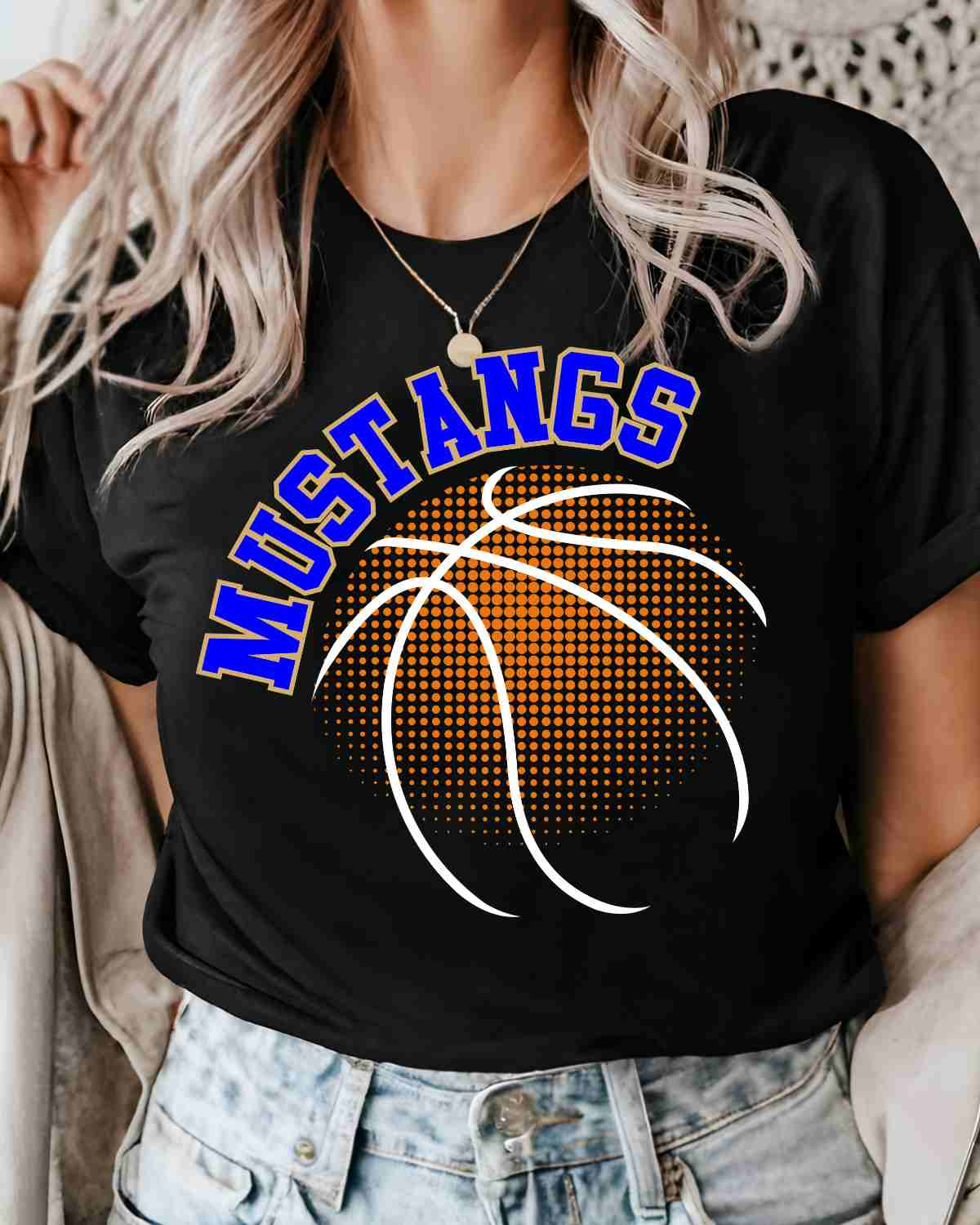 Mustang Basketball Halftone Ball DTF Transfer