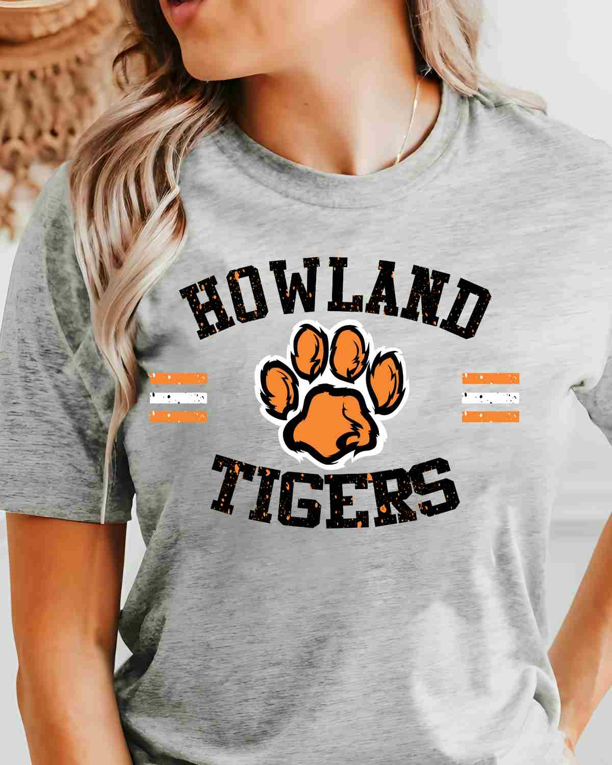 Howland Tigers Circle Paw DTF Transfer