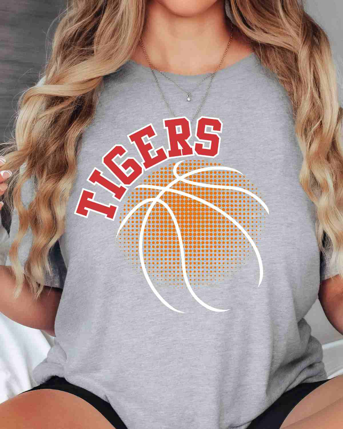 Tigers Basketball Halftone Ball DTF Transfer