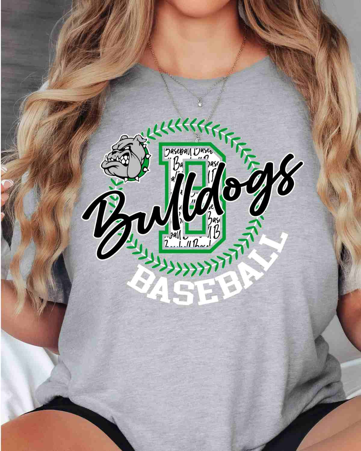 Bulldogs Baseball Laces Circle DTF Transfer