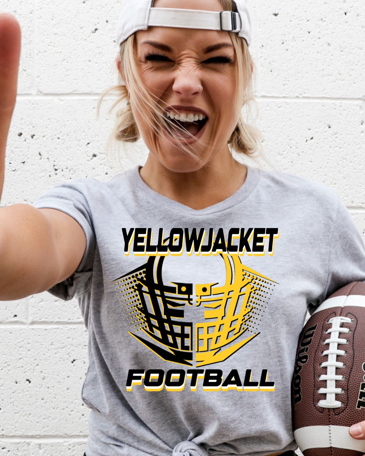 Yellowjacket Football Helmet Halftone DTF Transfer